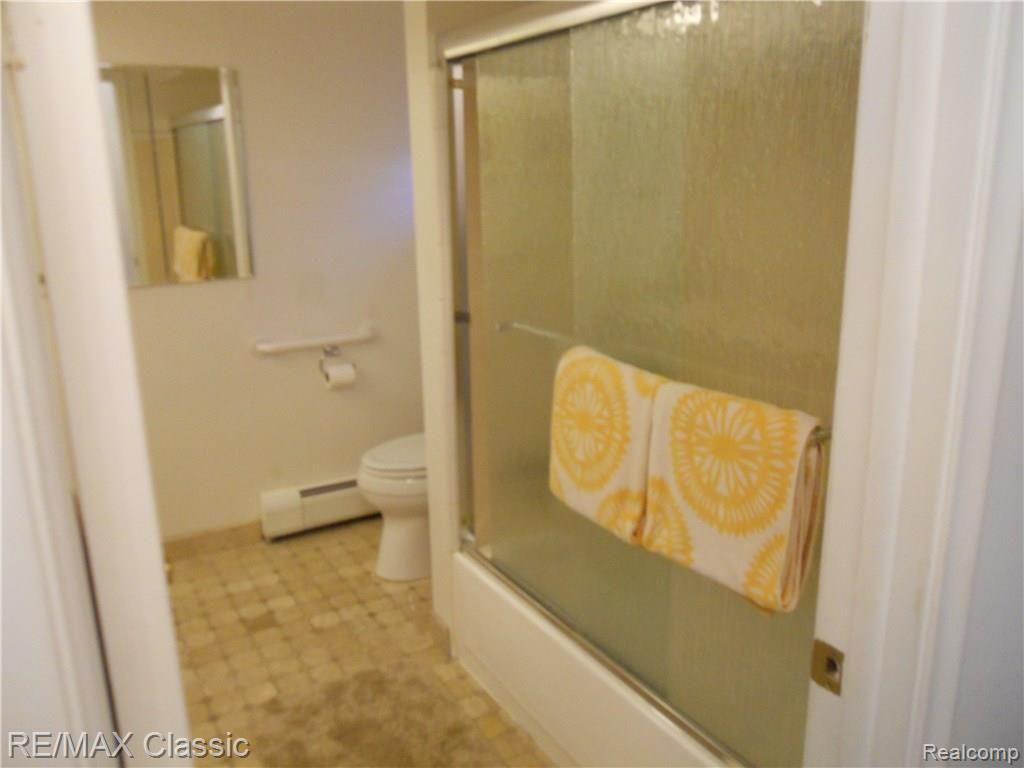 746 Lynndale Drive Rochester, MI 48309 - Photo 16 of 24 DSCN2362.JPG