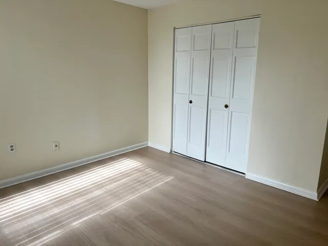 $2,900 | 1002 Paradise Road, Unit 1M, Swampscott, MA 01907