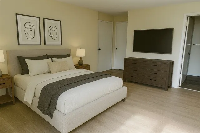 $2,900 | 1002 Paradise Road, Unit 1M, Swampscott, MA 01907