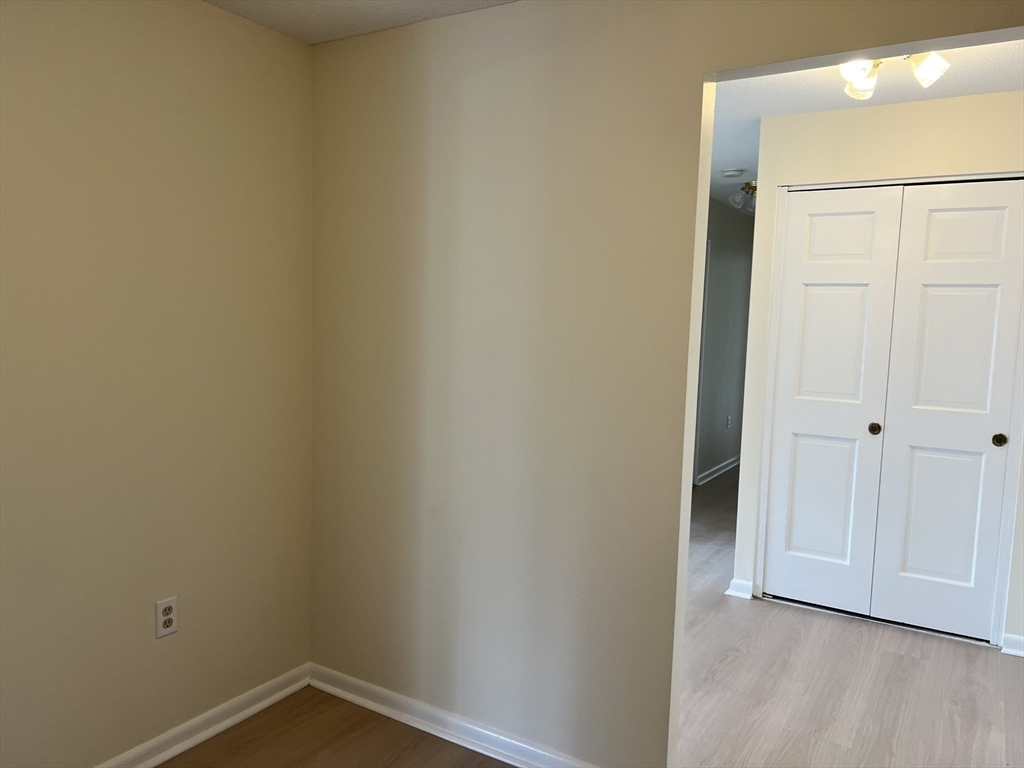 1002 Paradise Road, Unit 1M Swampscott, MA 01907 - Photo 9 of 25 a view of small space