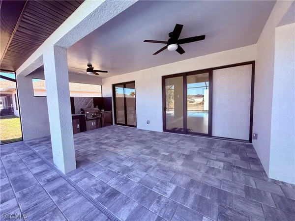 a view of an entryway