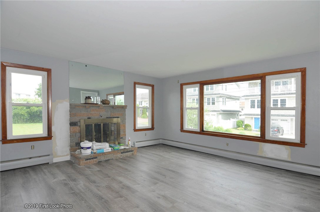13 Homestead Road Narragansett, RI 02882 - Photo 15 of 34 Gallery Image 15