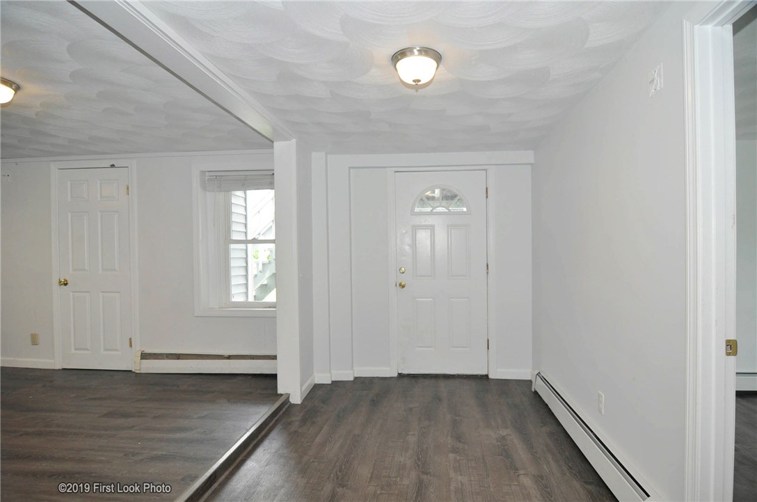 13 Homestead Road Narragansett, RI 02882 - Photo 26 of 34 Gallery Image 26