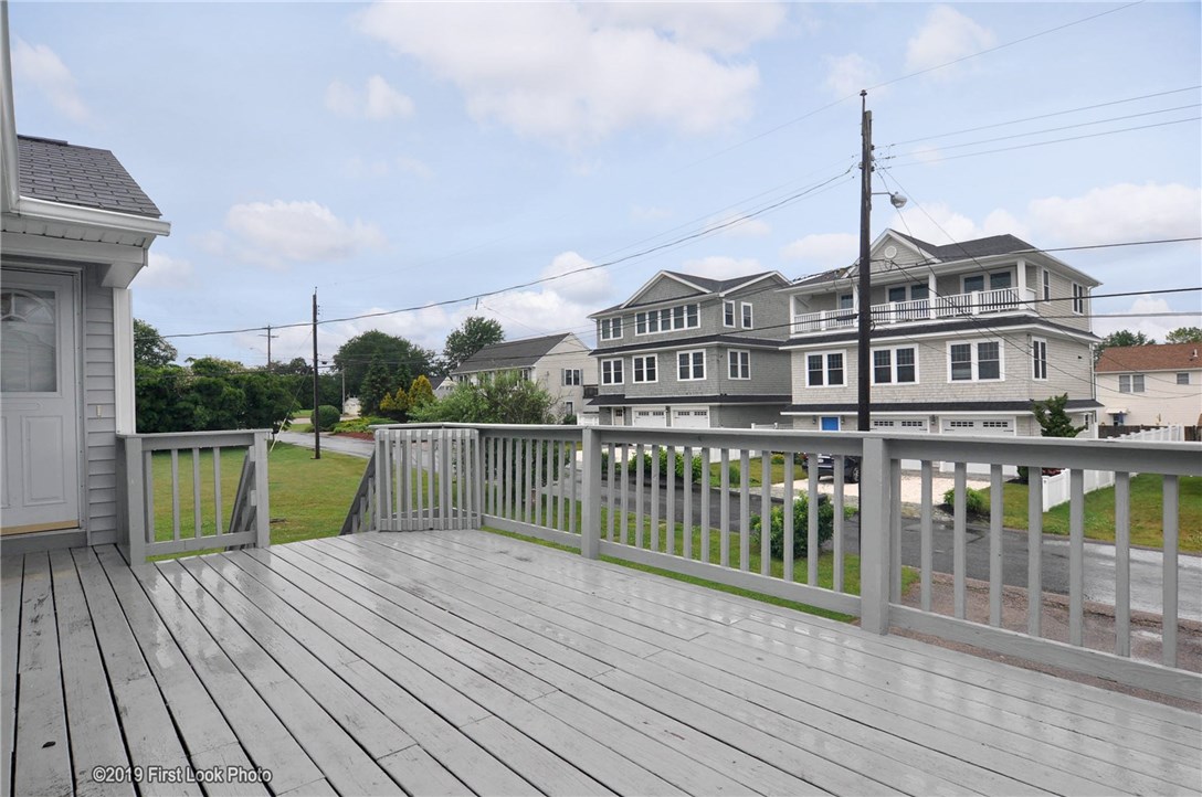 13 Homestead Road Narragansett, RI 02882 - Photo 32 of 34 Gallery Image 32