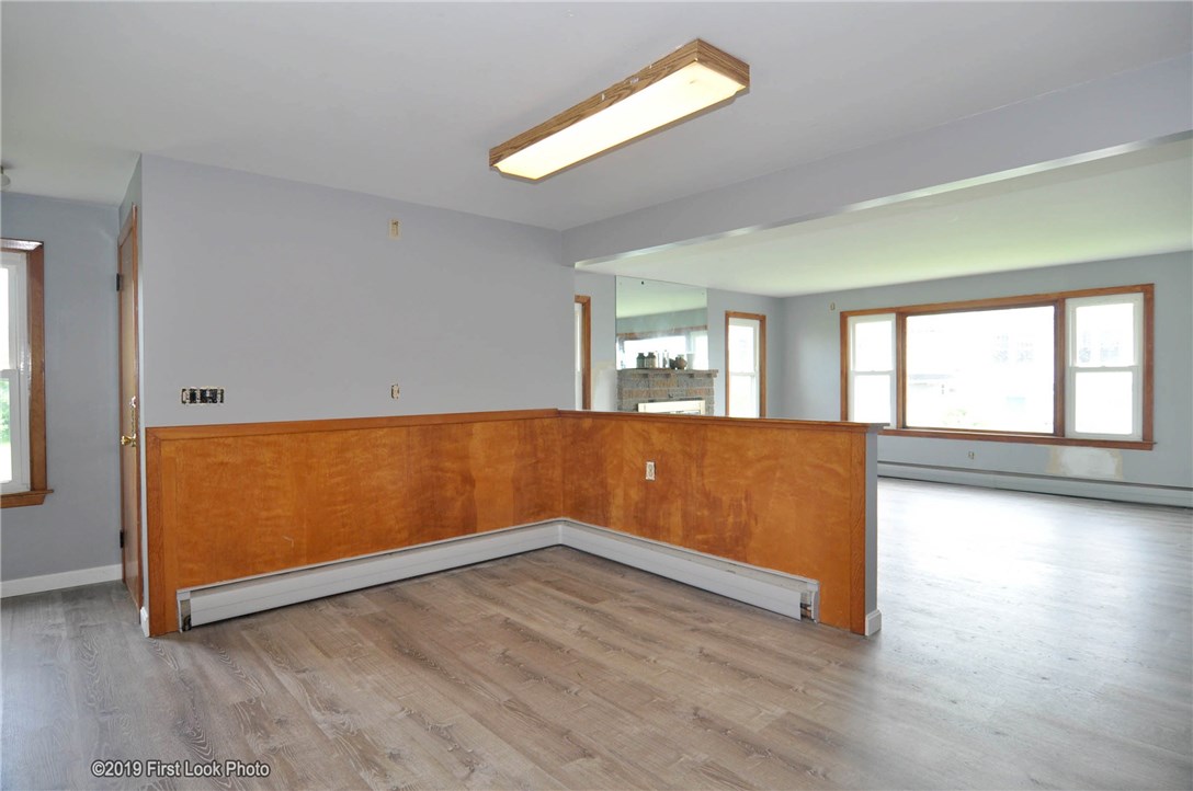 13 Homestead Road Narragansett, RI 02882 - Photo 8 of 34 Gallery Image 8