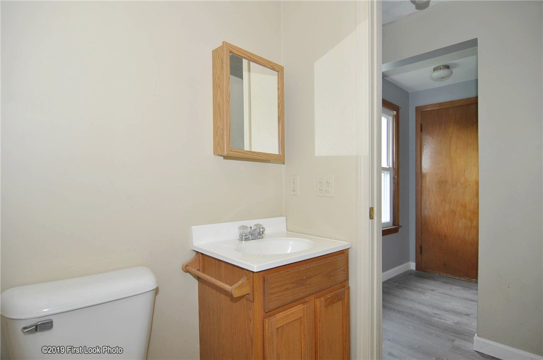 13 Homestead Road Narragansett, RI 02882 - Photo 9 of 34 Gallery Image 9