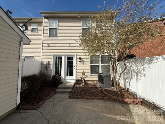 $1,850 | 17632 Delmas Drive, Cornelius, NC 28031