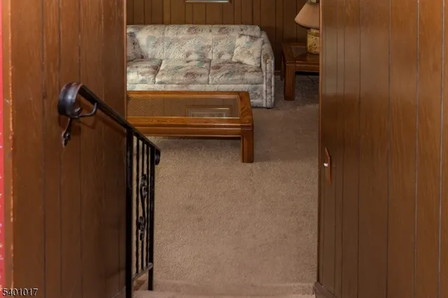 $699,999 | 4 Eastern Parkway, West Caldwell, NJ 07006