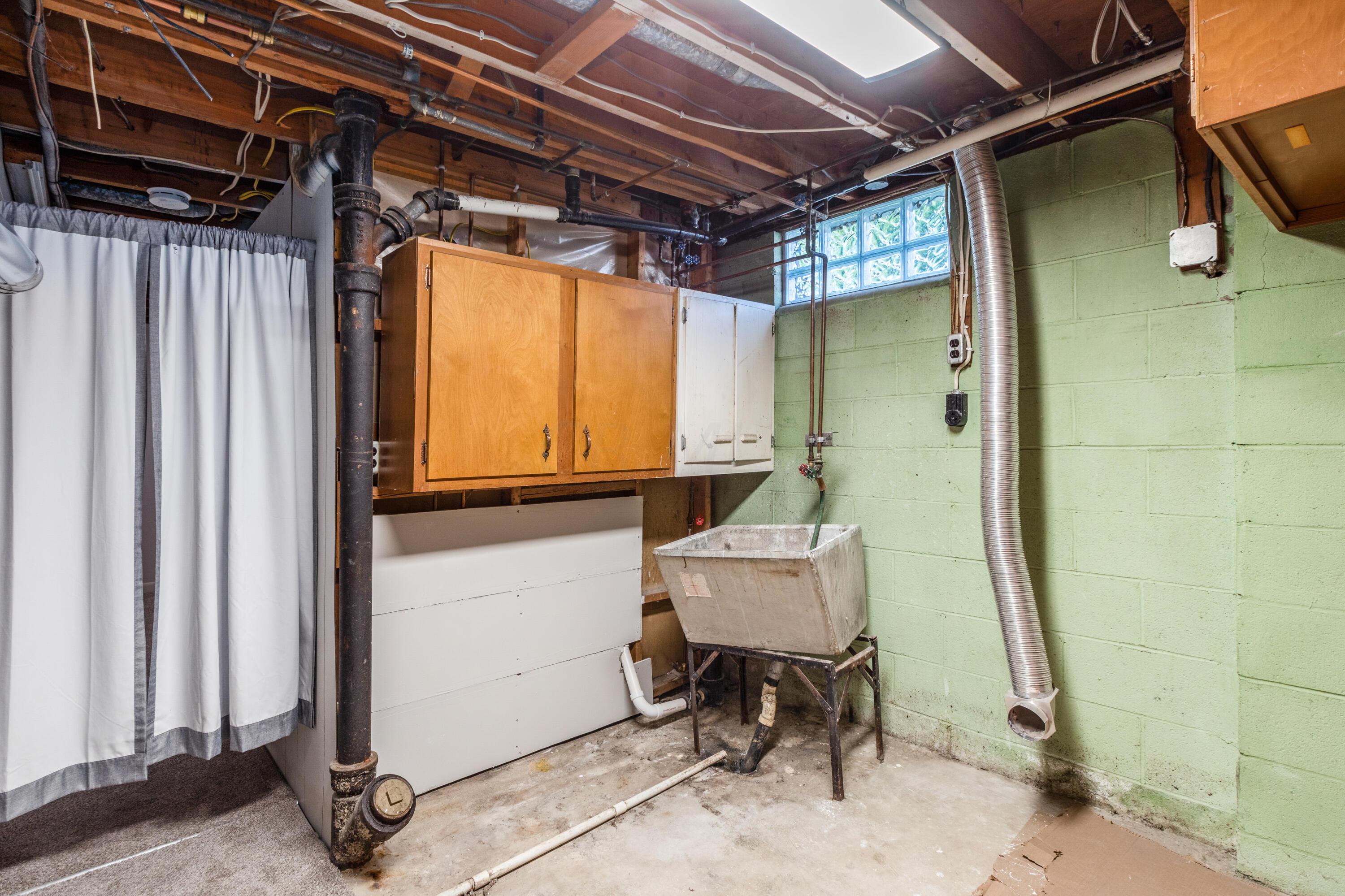 2183 Ward Road Columbus, OH 43224 - Photo 25 of 35 F_2183_Ward051