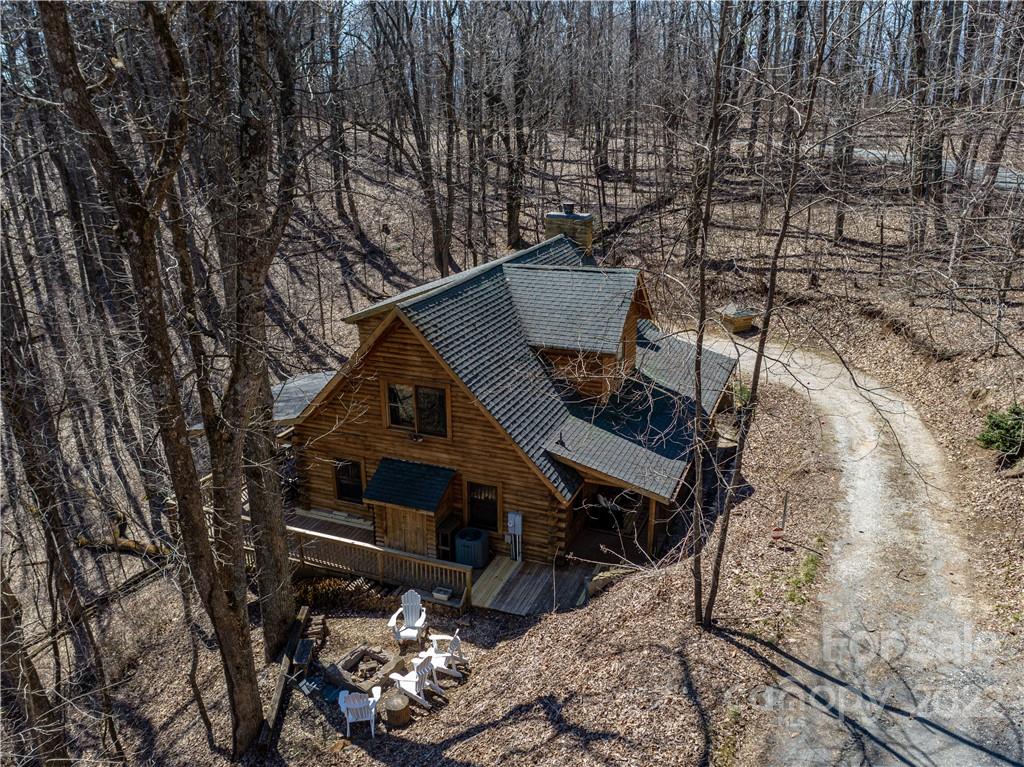 856 Carvers Knob Road Spruce Pine, NC 28777 - Photo 3 of 45 Gallery Image 3