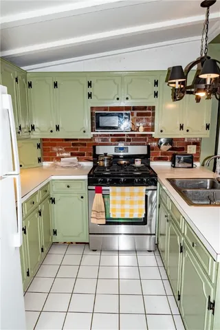 $424,900 | 22 Colerick Street, North Smithfield, RI 02896