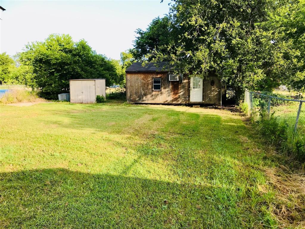 114 County Road 1239 Kopperl, TX 76652 - Photo 3 of 11