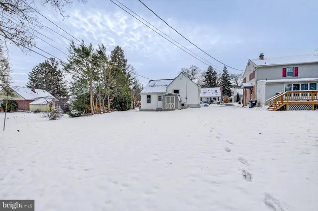 $299,900 | 115 Nursery Lane, Lancaster, PA 17603