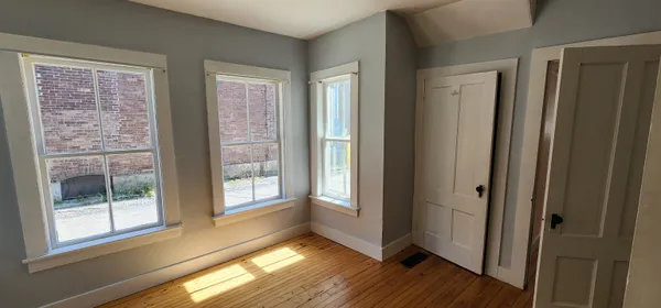 $399,000 | 7-9 Elm Street, Waterbury, VT 05676