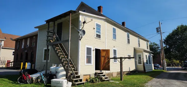 $399,000 | 7-9 Elm Street, Waterbury, VT 05676