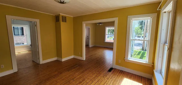 $399,000 | 7-9 Elm Street, Waterbury, VT 05676