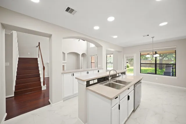 $3,850 | 714 Coggins Point Way, Sugar Land, TX 77479