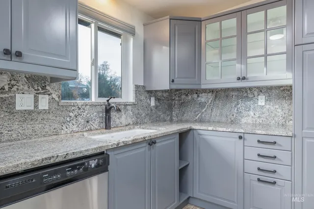 $385,000 | 18 Franklin Park Drive, Boise, ID 83709