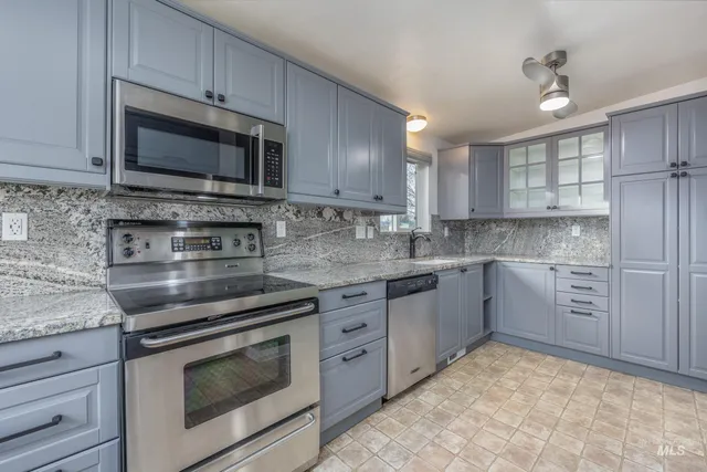 $385,000 | 18 Franklin Park Drive, Boise, ID 83709