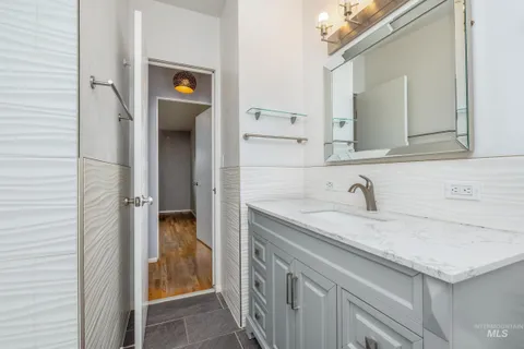 $400,000 | 18 Franklin Park Drive, Boise, ID 83709