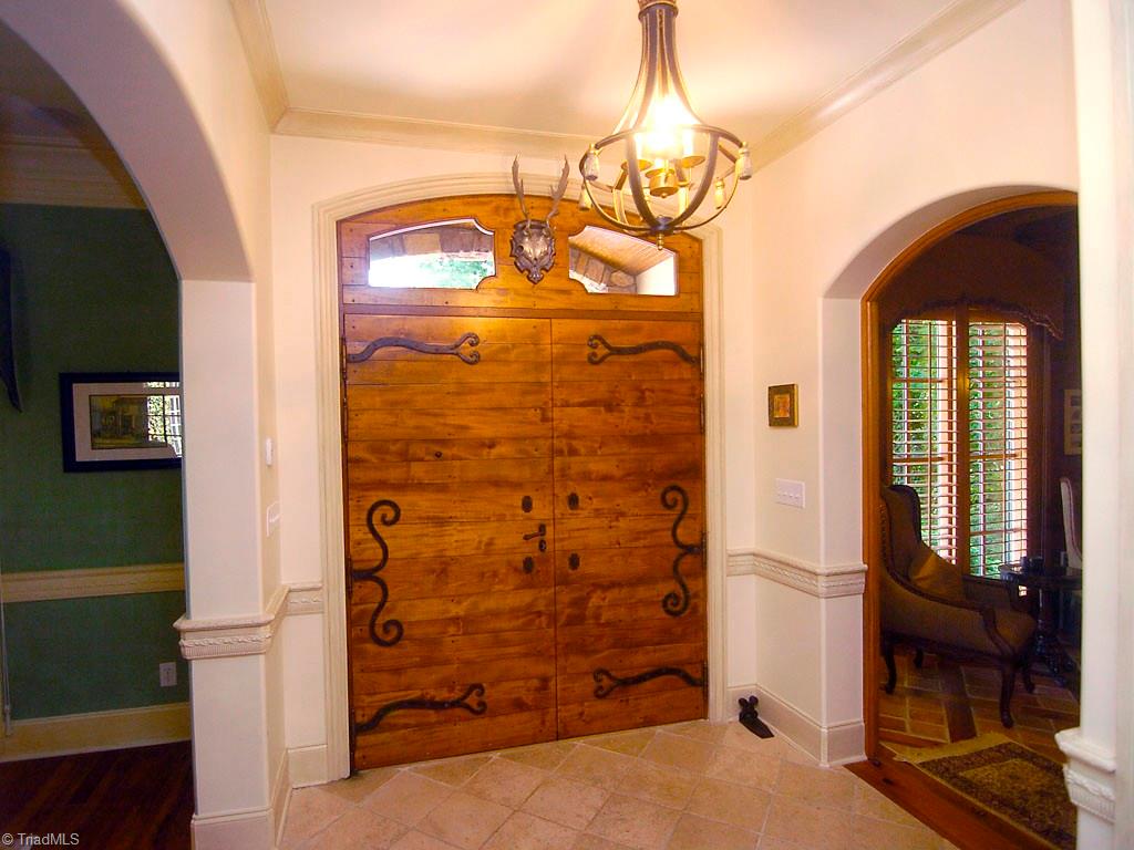3048 Country Club Road Winston-Salem, NC 27104 - Photo 2 of 30 Gallery Image 2