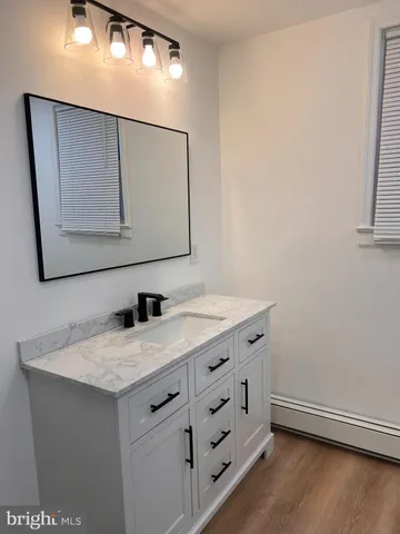 $2,350 | 329 Market Street, Gloucester City, NJ 08030