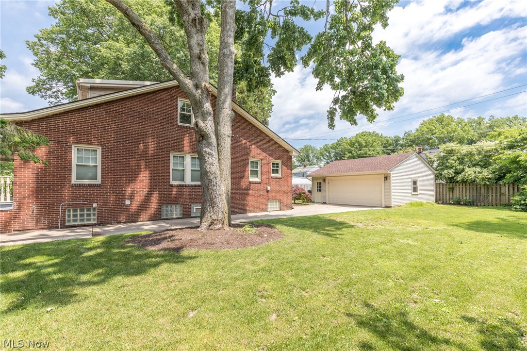 1161 Argonne Road Cleveland, OH 44121 - Photo 27 of 31 Gallery Image 27