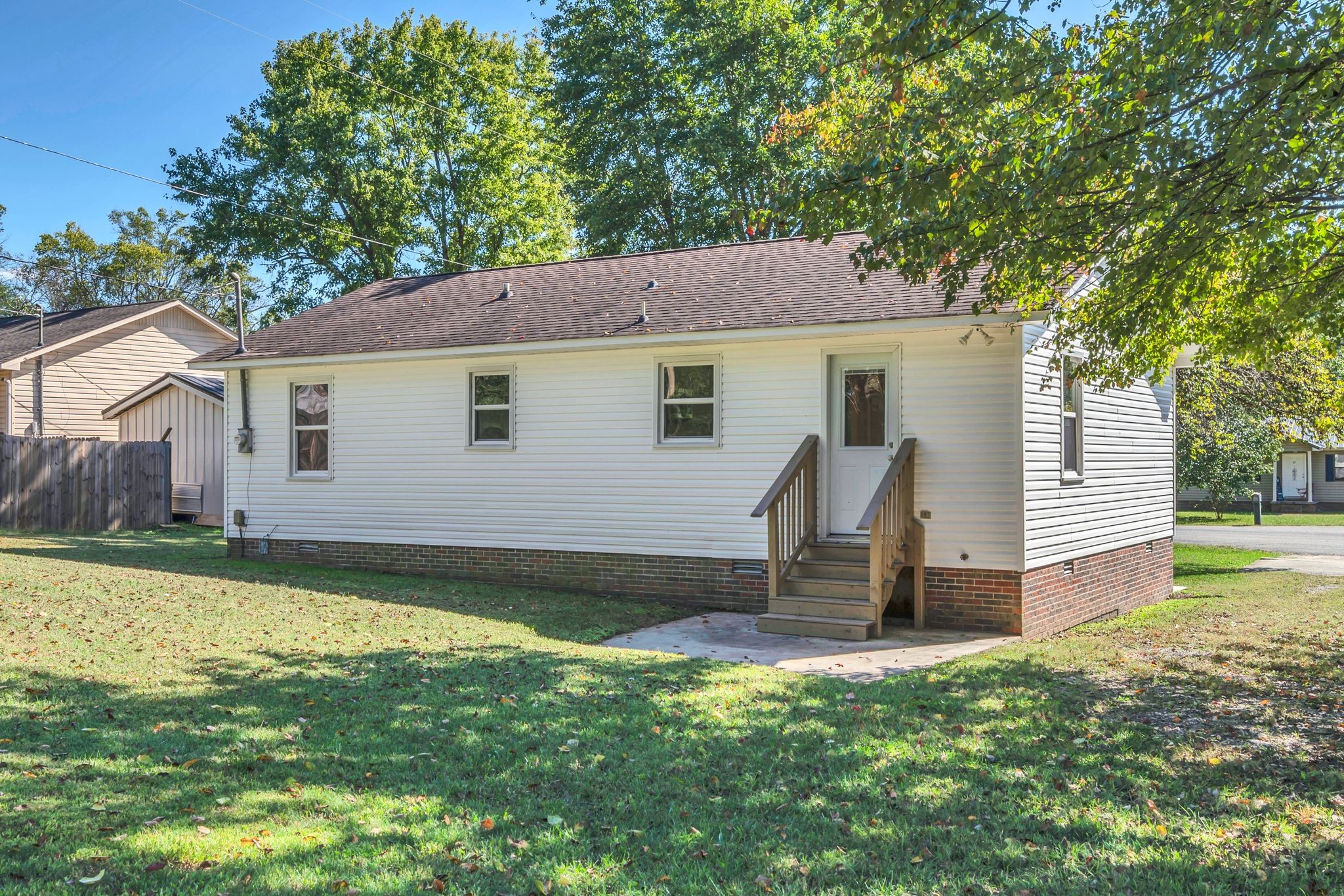 44 Flint Drive Decherd, TN 37324 - Photo 28 of 31 a view of a house with a yard