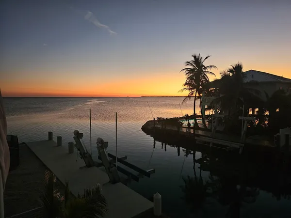 $1,750,000 | 1279 91st St Ocean, Marathon, FL 33050