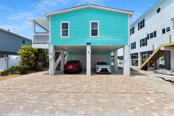 $1,750,000 | 1279 91st St Ocean, Marathon, FL 33050