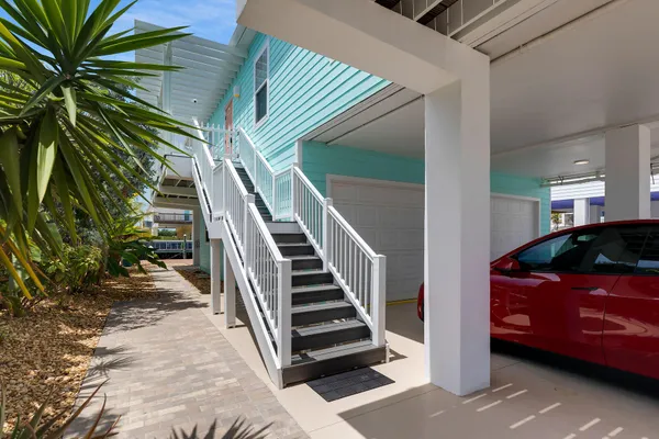 $1,750,000 | 1279 91st St Ocean, Marathon, FL 33050