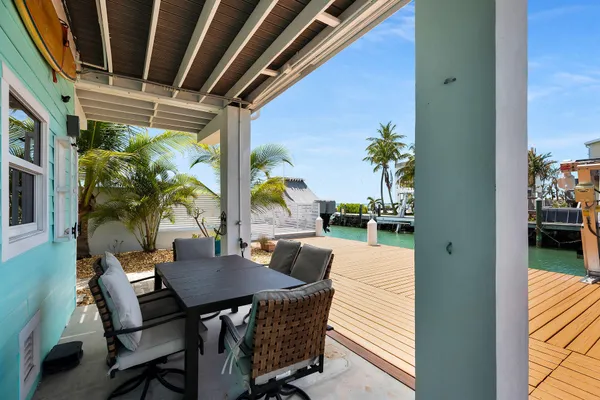 $1,750,000 | 1279 91st St Ocean, Marathon, FL 33050