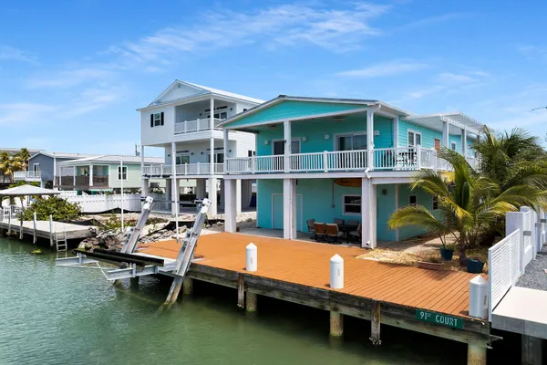 $1,750,000 | 1279 91st St Ocean, Marathon, FL 33050