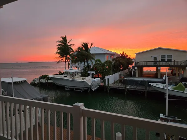 $1,750,000 | 1279 91st St Ocean, Marathon, FL 33050