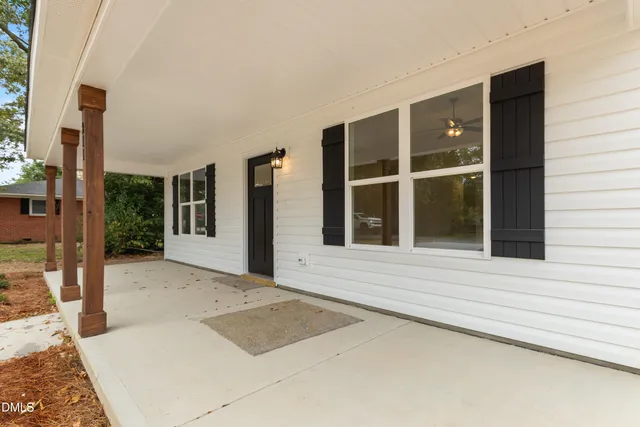 $254,900 | 211 East Washington Street, Coats, NC 27521