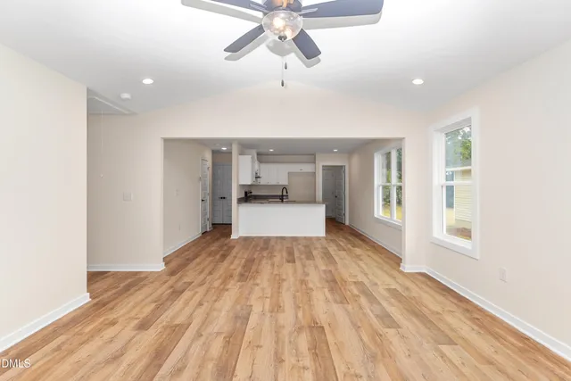 $254,900 | 211 East Washington Street, Coats, NC 27521