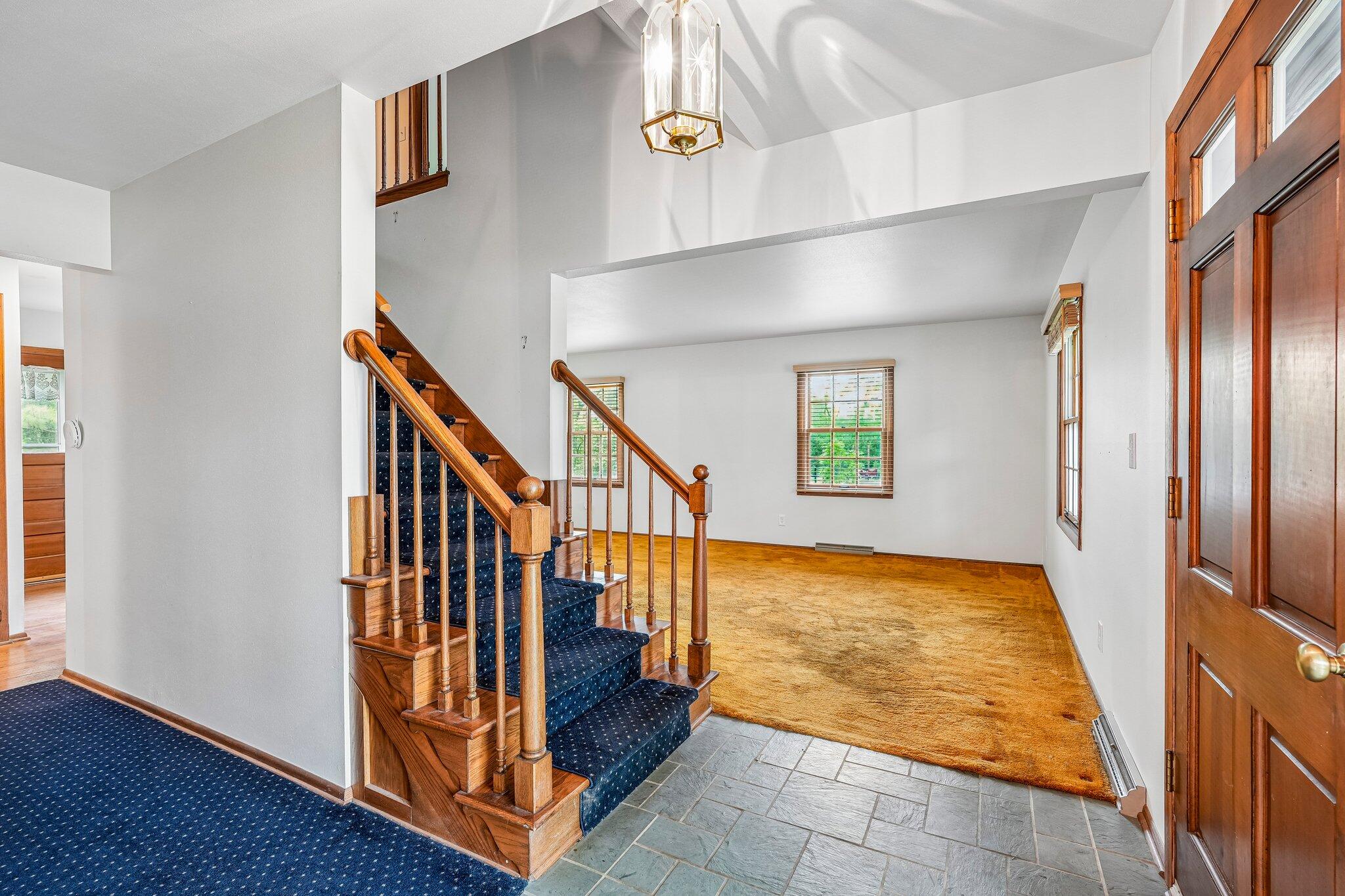 14745 Timberidge Trail Brookfield, WI 53005 - Photo 9 of 72 9-web-or-mls-Timberidge Trail-S1905-009