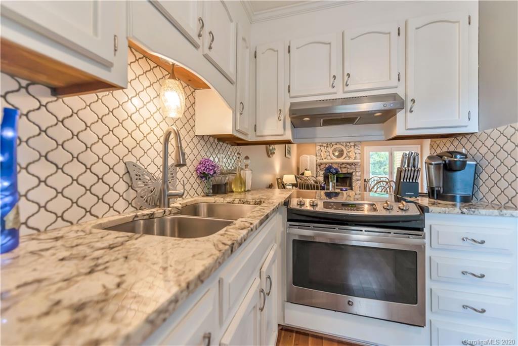 1503 South Point Road Belmont, NC 28012 - Photo 9 of 30 Gallery Image 9