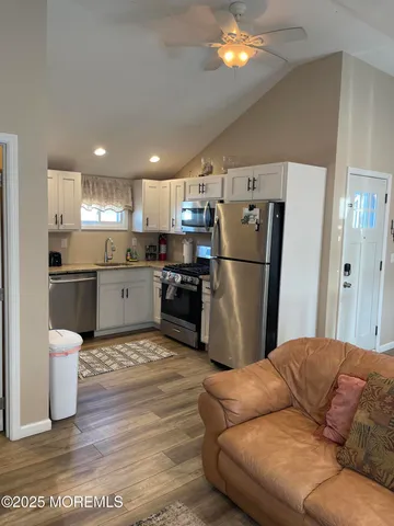 $9,850 | 241 Hiering Avenue, Seaside Heights, NJ 08751