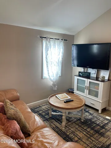 $9,850 | 241 Hiering Avenue, Seaside Heights, NJ 08751