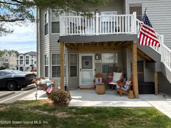 $349,000 | 3160 Richmond Road, Unit A | New Dorp