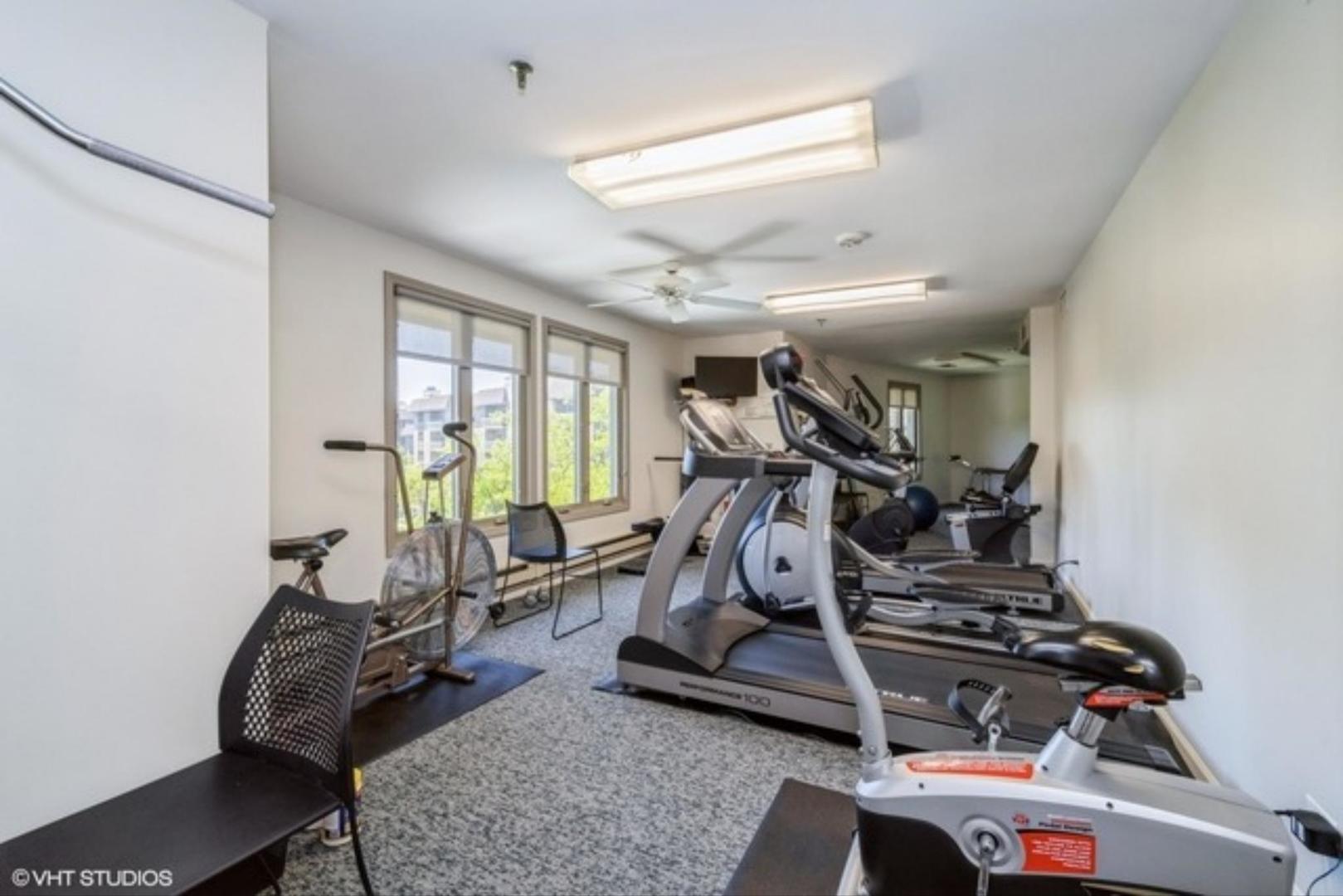 1250 Rudolph Drive, Unit 5P Northbrook, IL 60062 - Photo 26 of 31 Gallery Image 26