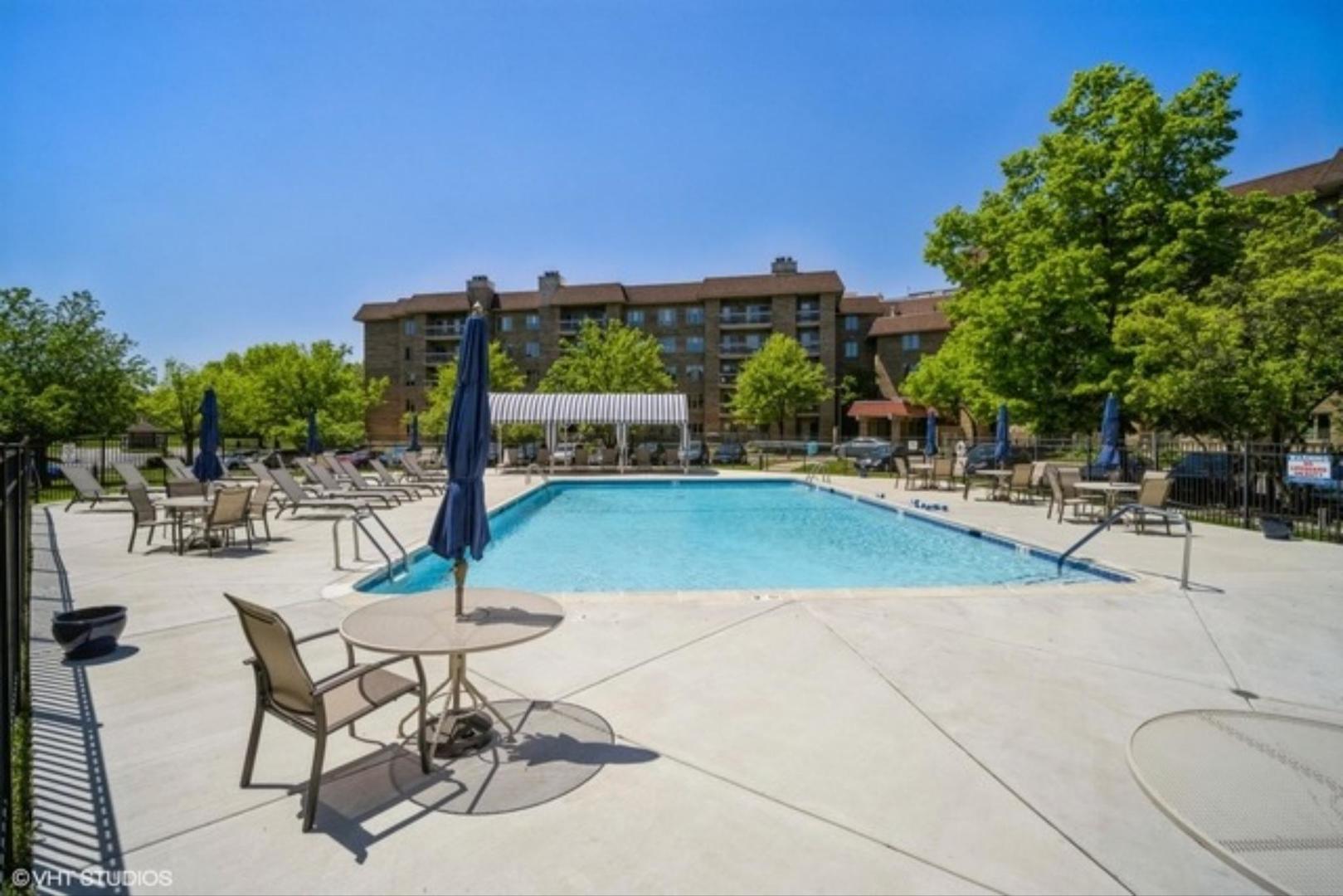 1250 Rudolph Drive, Unit 5P Northbrook, IL 60062 - Photo 28 of 31 Gallery Image 28