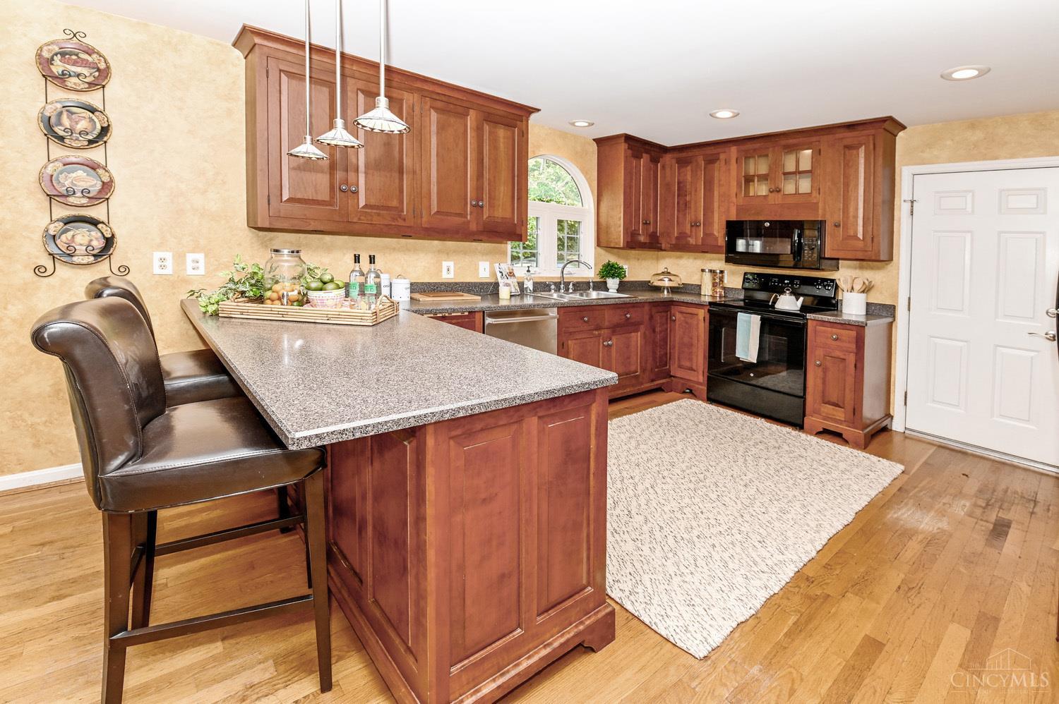 9655 Humphrey Road Cincinnati, OH 45242 - Photo 14 of 45 Gallery Image 14