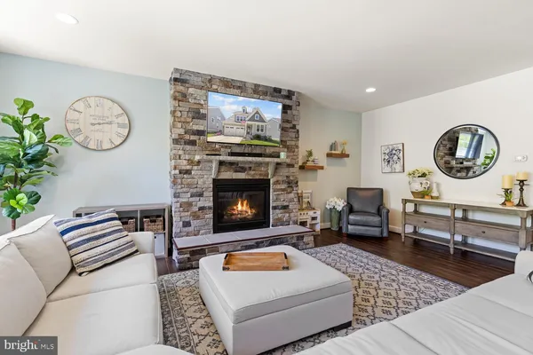 $4,200 | 397 Pear Blossom Road, Stafford, VA 22554