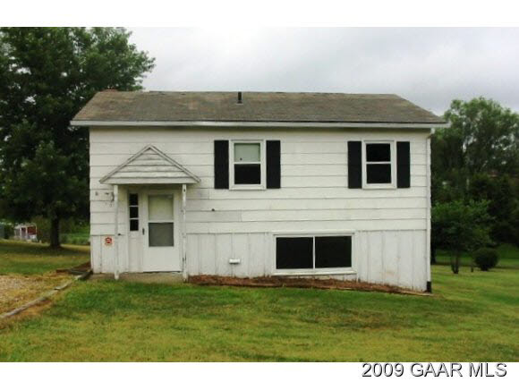 10 Westgate Road Verona, VA 24482 - Photo 1 of 8 Gallery Image 1