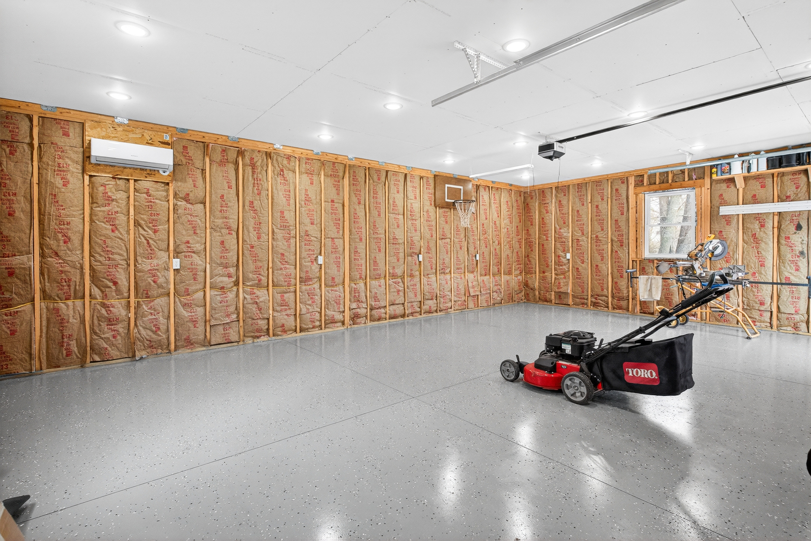 327 30th Avenue North Clinton, IA 52732 - Photo 29 of 38 a view of a room with gym equipment
