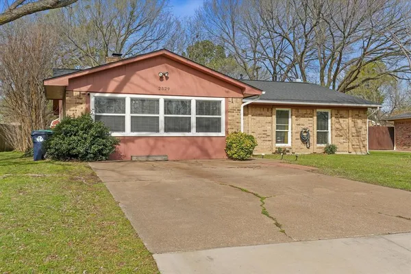 $325,000 | 2529 Freedom Lane, Denton, TX 76209