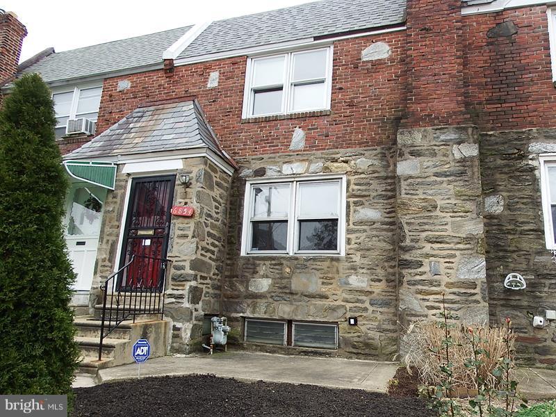 6854 Radbourne Road Upper Darby, PA 19082 - Photo 1 of 15