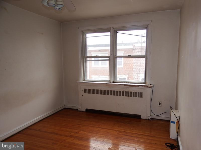 6854 Radbourne Road Upper Darby, PA 19082 - Photo 9 of 15